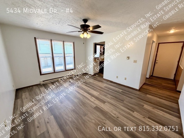 5434 Midvale Dr Unit 4