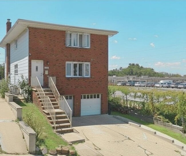 Photo - 1701 83rd St