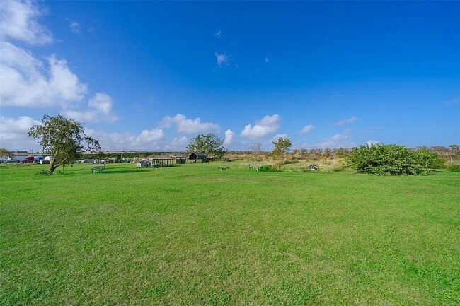 Photo - 401 Hatchineha Rd