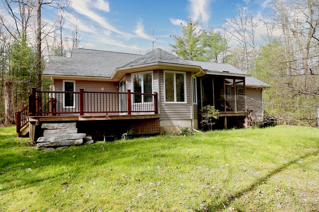 Photo - 63 Lawrence Hill Rd