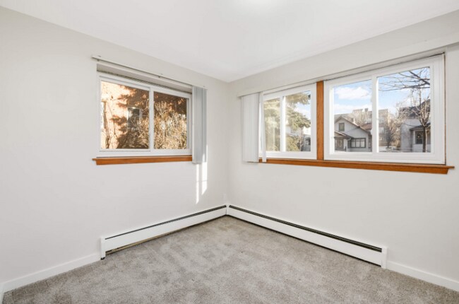 Photo - 3308 Girard Ave S