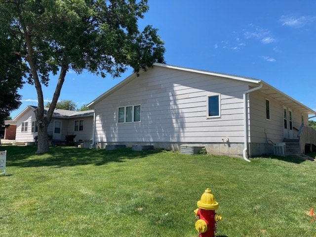 Building Photo - 1705 University Dr