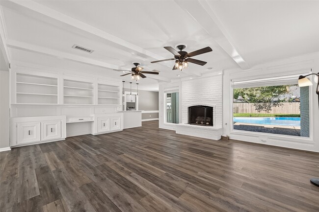 Photo - 919 Longview Dr