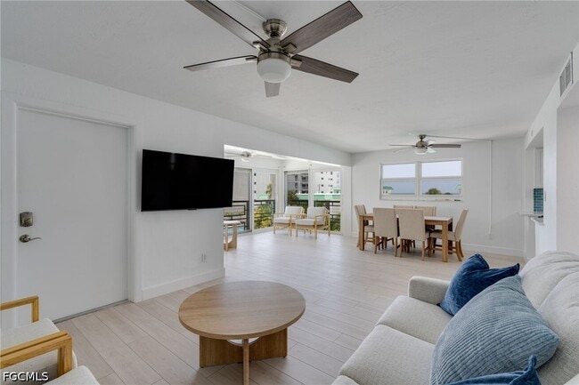 Photo - 6500 Estero Blvd Unit H302