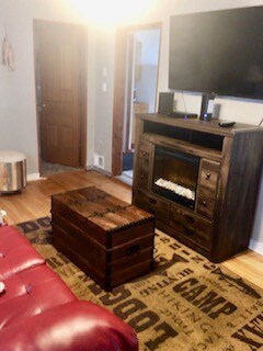 Photo - 1205 W Conant St