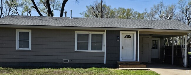 Building Photo - 819 S Alleghany St Rental