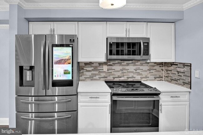 Photo - 914 Aspen Dr