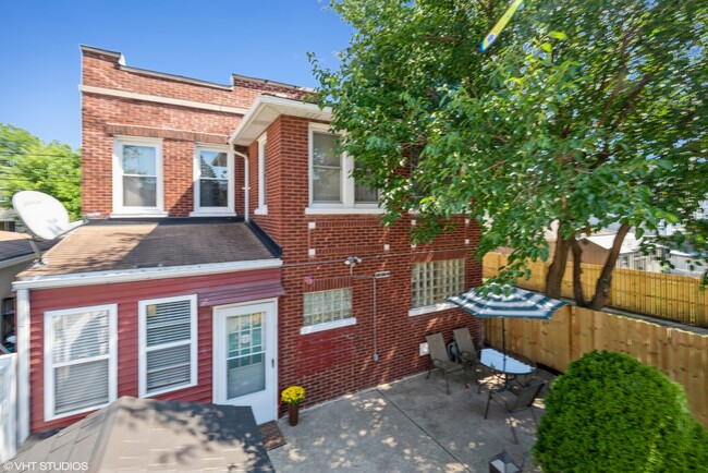 Building Photo - 1309 Maple Ave Rental