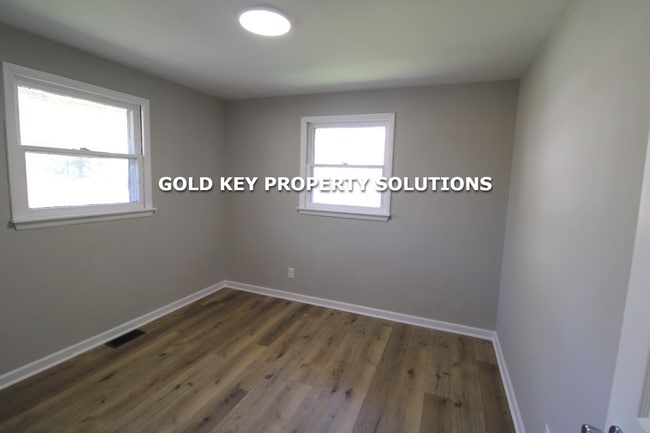 Photo - 3 BR 1 BA Brick Ranch with New Flooring an...