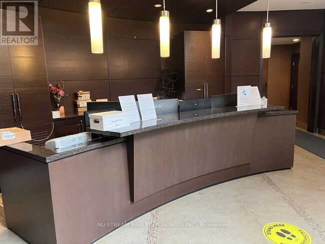 Photo - 39 Upper Duke Crescent Unité 423