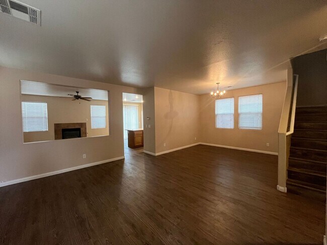 Photo - BEAUTIFUL 3 BEDROOM HOME IN THE VISTAS IN SUMMERLIN!