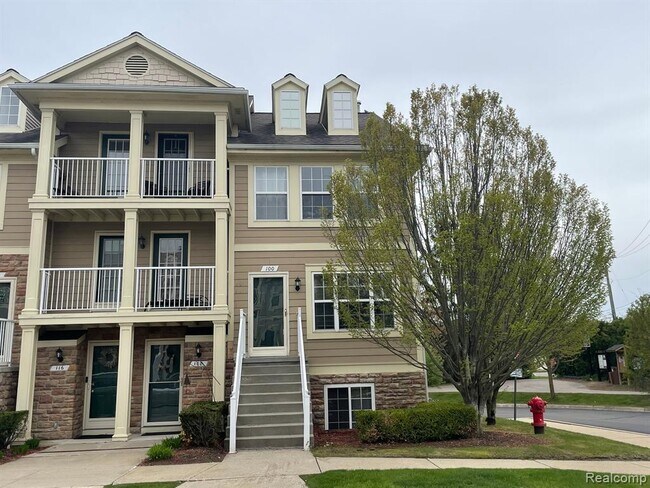 Photo - 100 Evergreen Tr