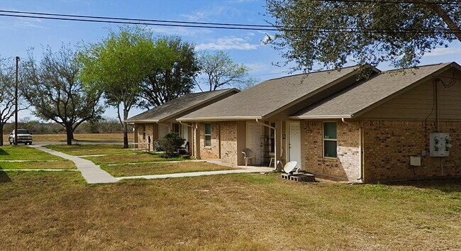 Photo - 711 N Sigrid Ave Unidad #711