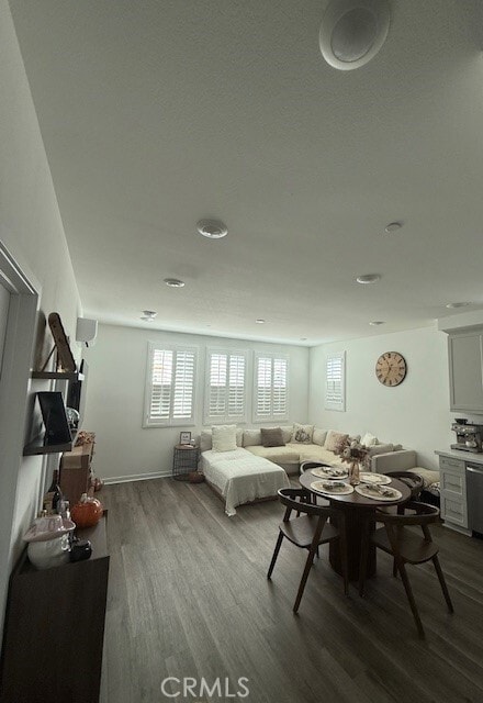 Photo - 385 Ruby Red Dr