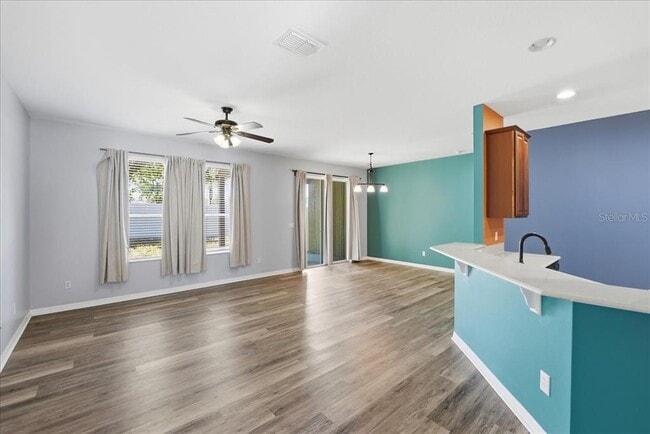 Photo - 5427 Leighton Ln