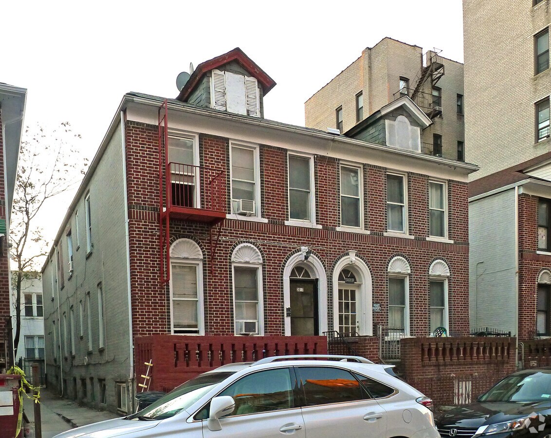 Photo - 3017 Brighton 12Th St