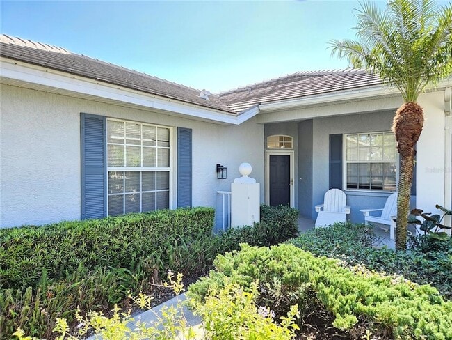 Photo - 835 Chalmers Dr