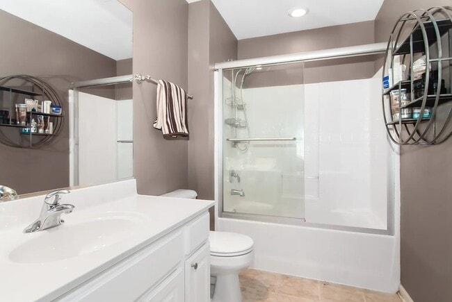 423 Vaughn Cir