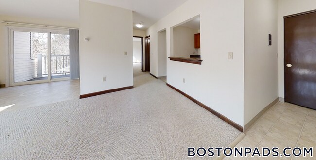 Photo - 378 Sunderland Rd Unit 4