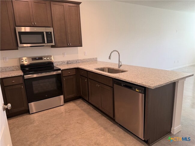 Photo - 2011 Bear Grass Rdg Rd