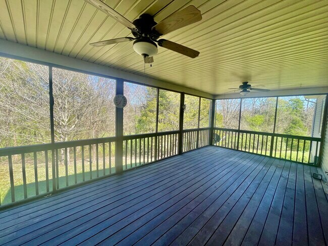 Photo - 212 Trail Ridge Dr House