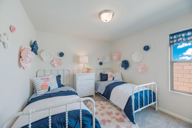 Photo - 2412 Village Dr