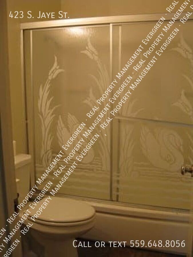 Photo - 423 S Jaye St