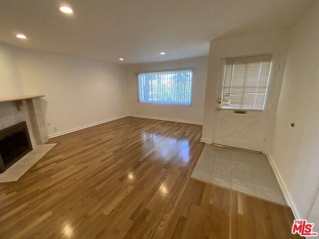 Photo - 6721 Melba Ave