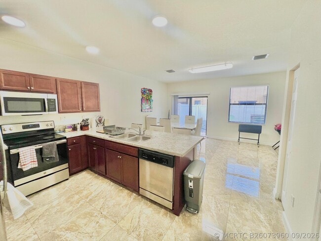 10490 W 33rd Way
