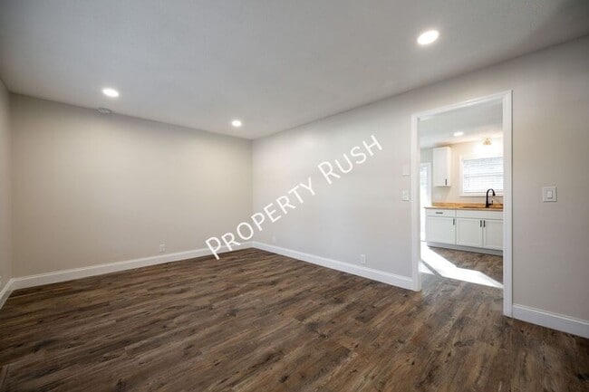 Photo - 600 Corbley Rd