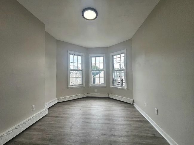 Photo - 137 Wilkinson Ave Unit 2A