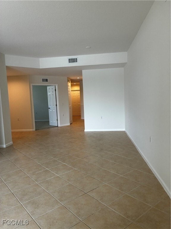 Building Photo - 16570 Crownsbury Way Unit 102