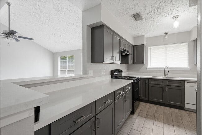 Photo - 3611 Macon Pl Ct