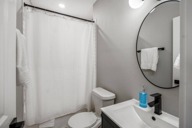 4952 Polk St Unit SI ID1531107P