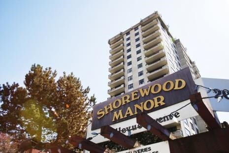 Building Photo - Shorewood Manor