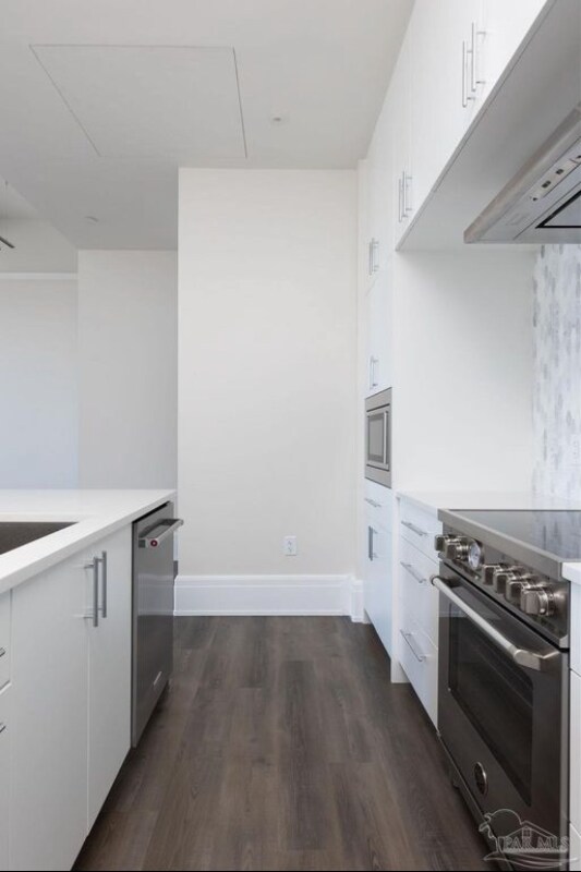 17 Palafox Pl Condo Unit 305 Condo for Rent in Pensacola, FL