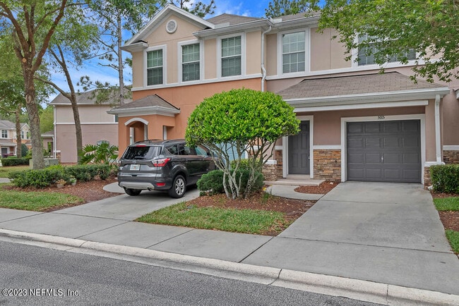 Photo - 5915 Pavilion Dr