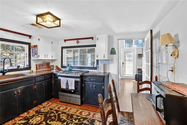 Photo - 3671 Bishop Dr