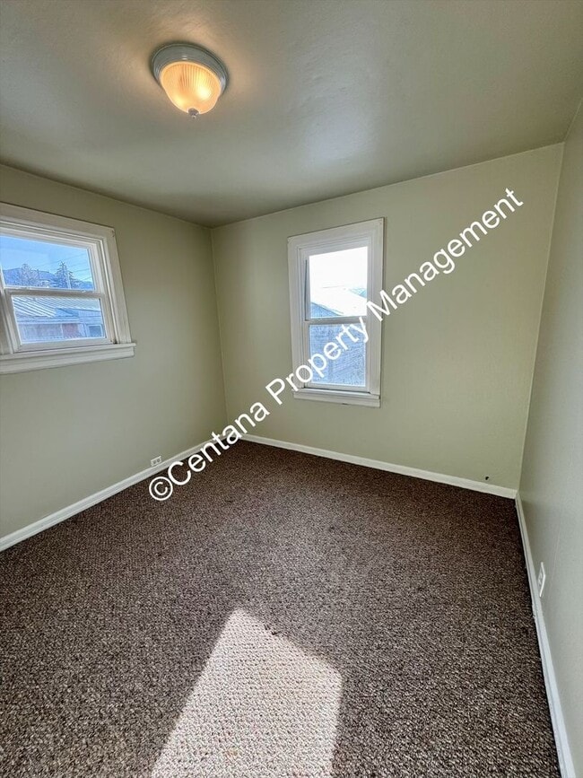 Photo - 2 Bedroom 1 Bath House on the Flats