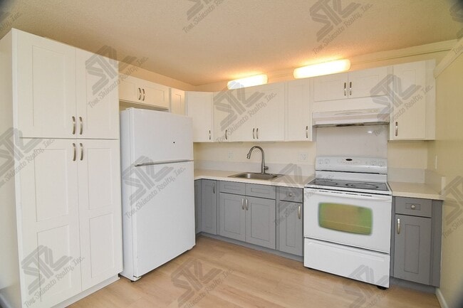 Photo - 2 Bedrooms | 1 Bathroom | in Makiki Unit #202