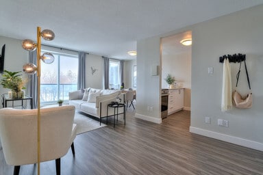 Pinewood Heights
