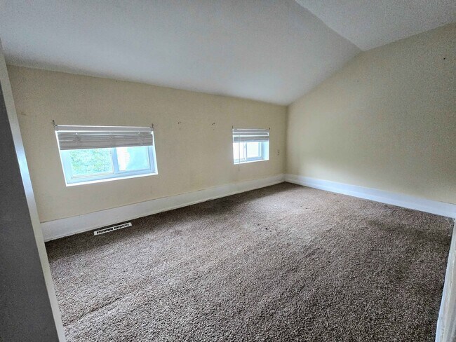 Bedroom 1 - 272-102 W William St Unit Back