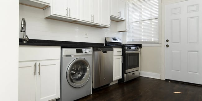 Building Photo - 943 Judson Ave