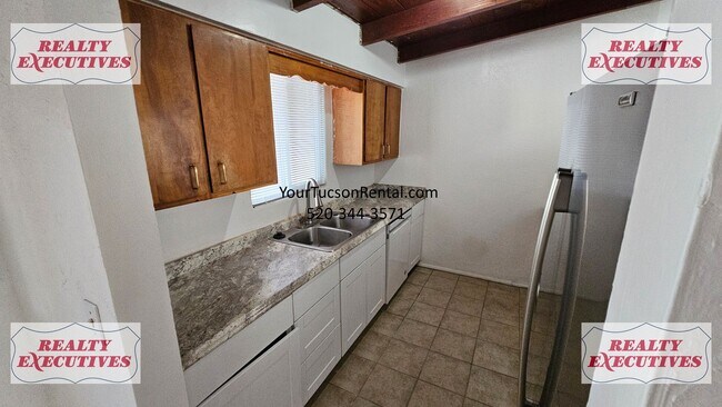 Photo - Greenlee Unidad Greenlee Rd #1