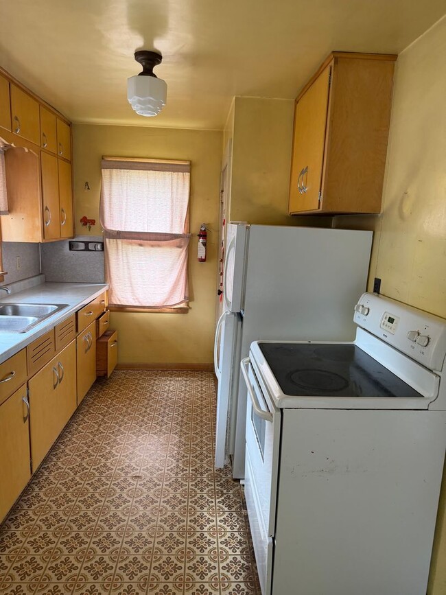 Photo - 501 N 3rd St
