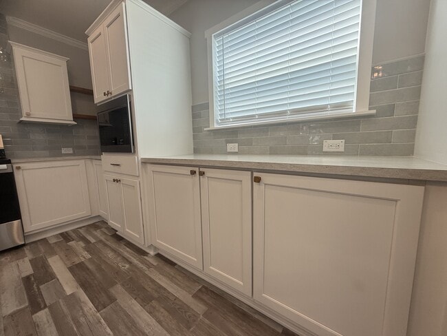 Photo - 5715 Camelford Dr