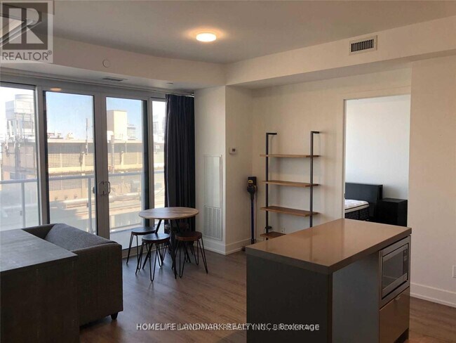 Photo - 7 Grenville St Unit 2507