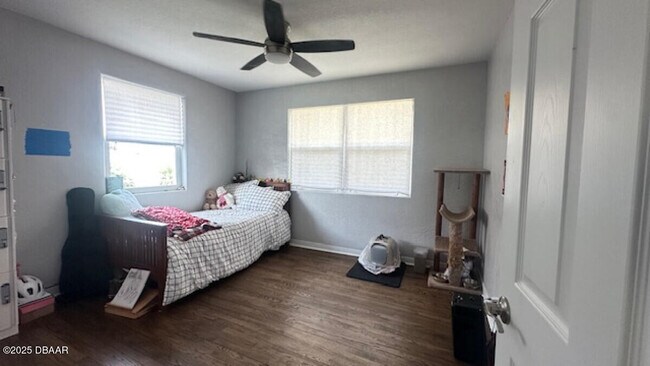 Photo - 2714 Dach Ave