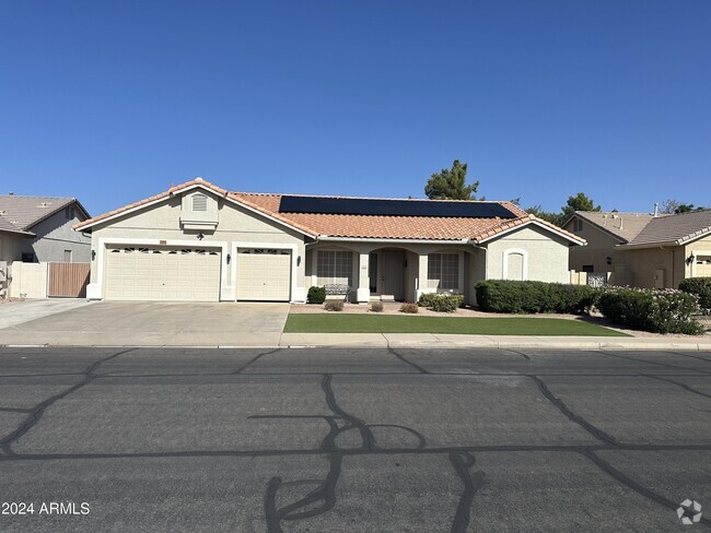 Building Photo - 7816 W Country Gables Dr Rental