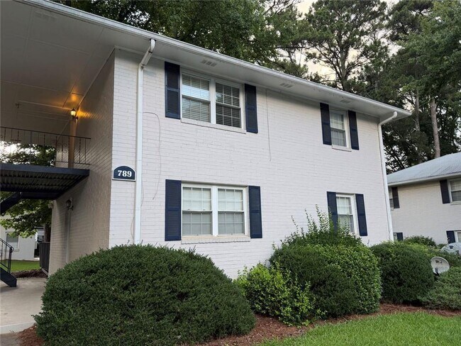 Photo - 789 Jordan Ln Unit 2